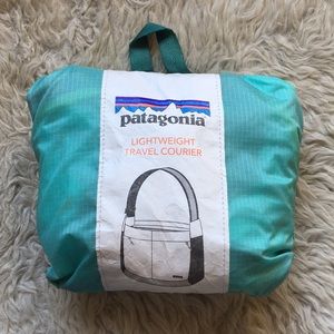 Patagonia lightweight travel courier